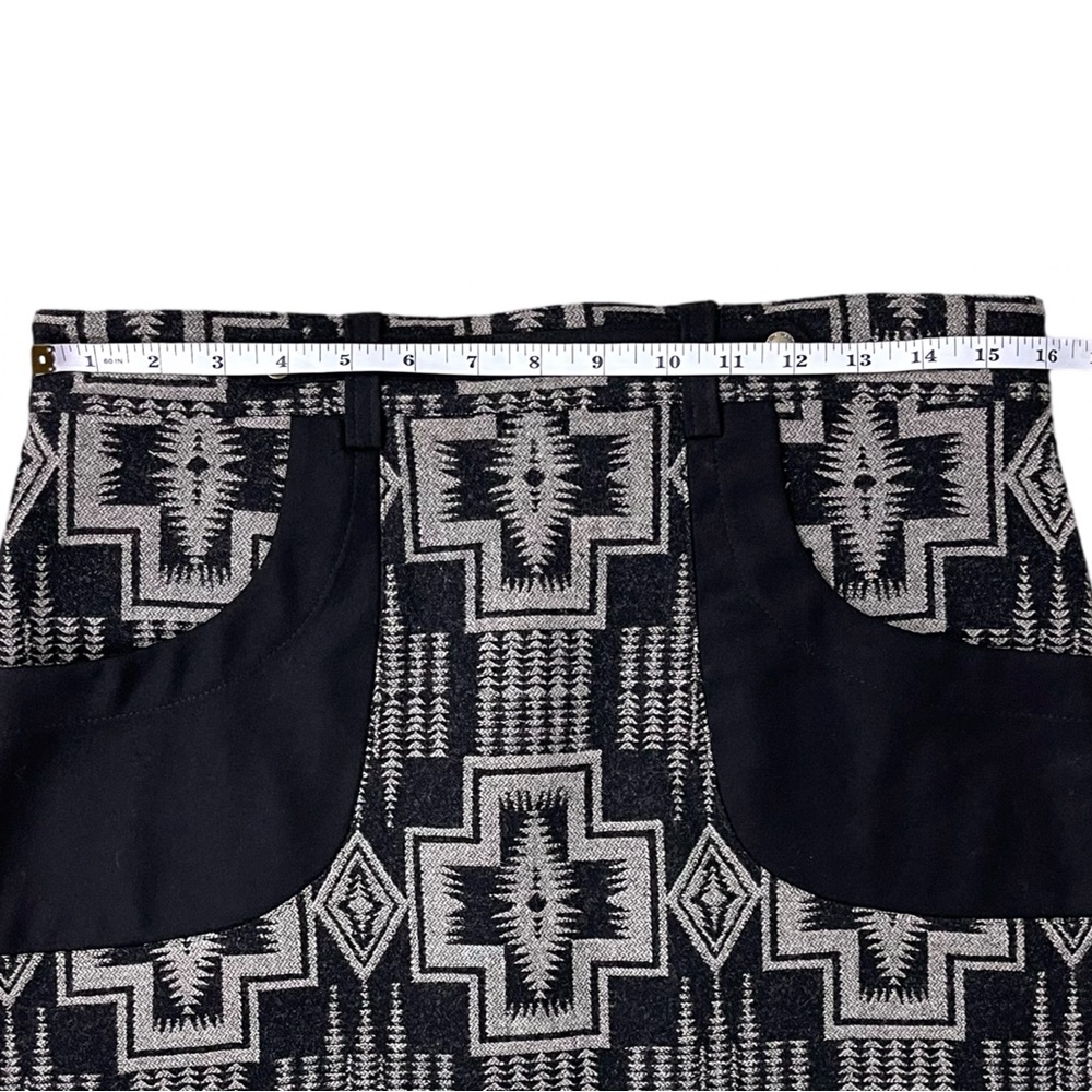 Pendleton "Portland Collection" Wool Aztec Tribal… - image 3
